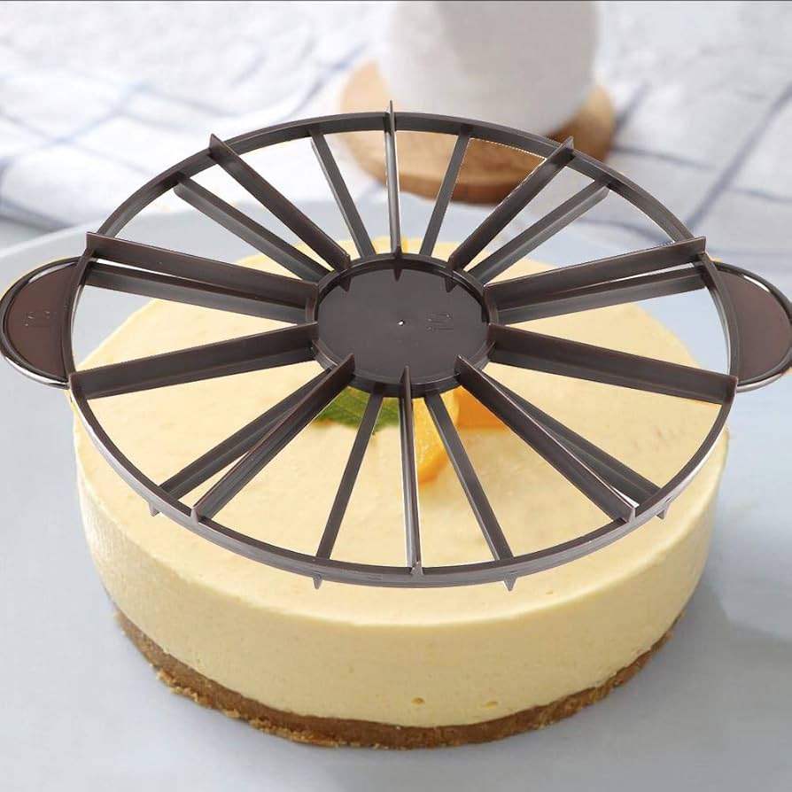 高額売筋】 バーレイ ケーキプレート 2枚のうちの1枚 食器 - education
